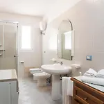 Piccola Casa Marina Apartment Villa San Pietro